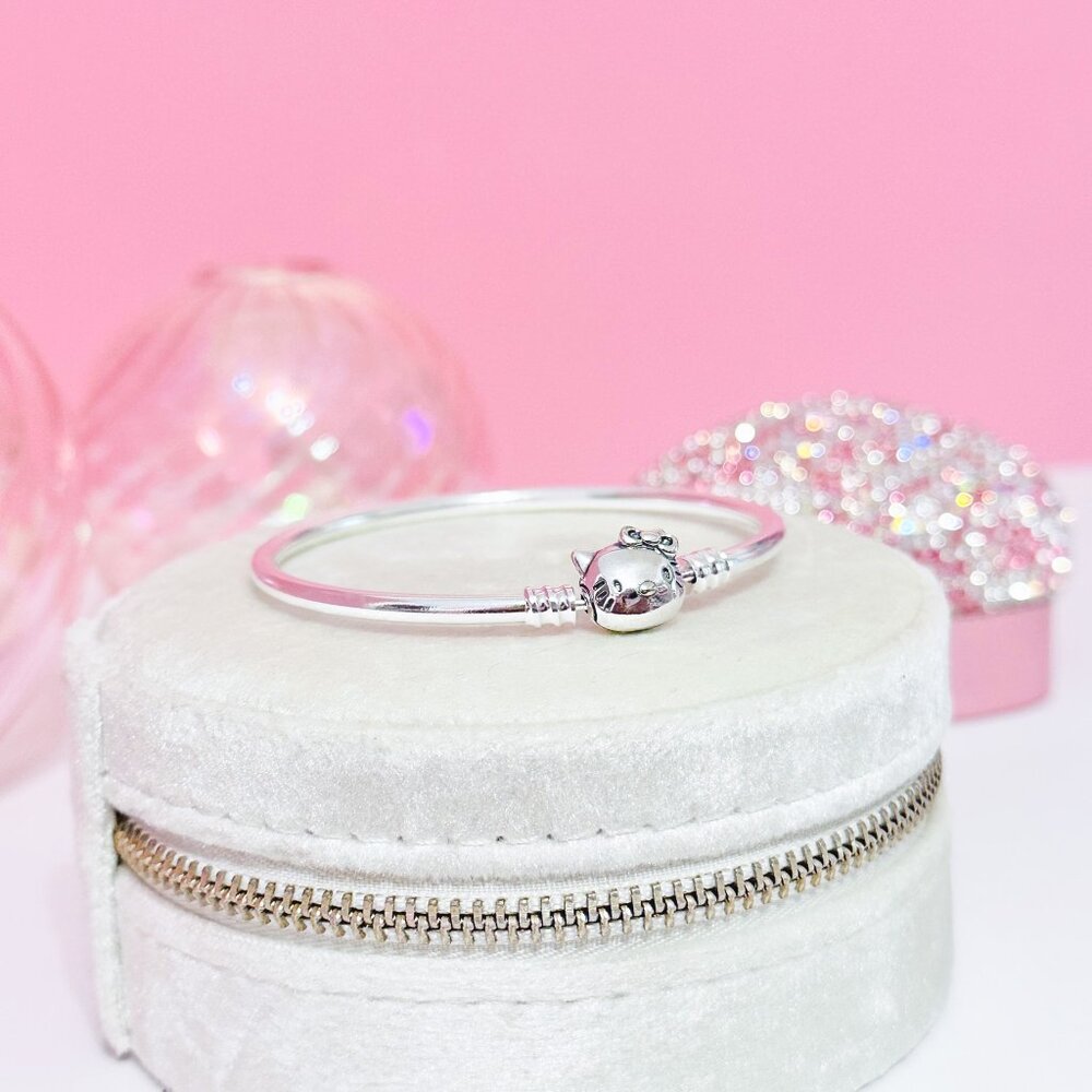 925 Sterling Silver Hello Kitty Rigid Bangle Bracelet, Cat Lover Jewelry, 7.1 In
